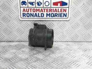 Gebruikte Luchthoeveelheidsmeter Opel Movano Combi 2.3 CDTi 16V Prijs € 59,00 Inclusief btw aangeboden door Automaterialen Ronald Morien B.V.