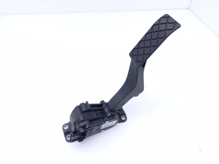 Nieuwe Sensor Gaspedaalpositie Volkswagen Transporter T5 2.0 BiFuel Prijs € 25,00 Inclusief btw aangeboden door Automaterialen Ronald Morien B.V.