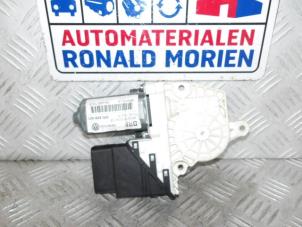 Gebruikte Motor electrisch raam Volkswagen Sharan Prijs € 29,00 Margeregeling aangeboden door Automaterialen Ronald Morien B.V.