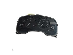 Gebruikte Tellerklok Opel Astra G Caravan (F35) 1.7 DTL Prijs € 35,00 Margeregeling aangeboden door Automaterialen Ronald Morien B.V.