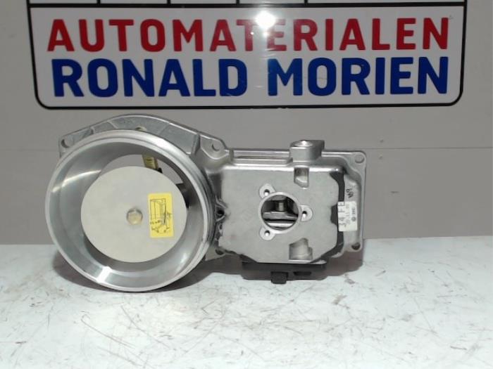 Nieuwe Luchtweger Audi 100 (C3) 2.2 Turbo Prijs € 121,00 Inclusief btw aangeboden door Automaterialen Ronald Morien B.V.