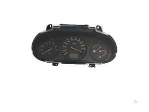 Gebruikte Kilometerteller KM Ford Fiesta 4 1.3i Prijs € 35,00 Margeregeling aangeboden door Automaterialen Ronald Morien B.V.