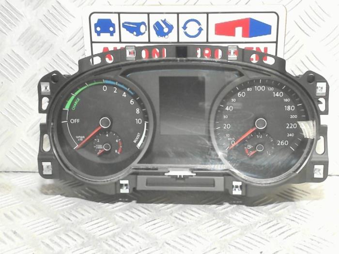 Instrumentenpaneel van een Volkswagen Golf VII (AUA) 1.4 GTE 16V 2015