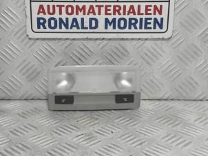 Gebruikte Binnenverlichting achter Opel Astra K Sports Tourer 1.4 Turbo 16V Prijs € 10,00 Margeregeling aangeboden door Automaterialen Ronald Morien B.V.
