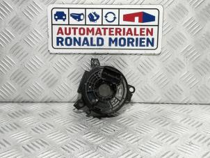 Gebruikte Airbag Klokveer Opel Astra K Sports Tourer 1.4 Turbo 16V Prijs € 25,00 Margeregeling aangeboden door Automaterialen Ronald Morien B.V.