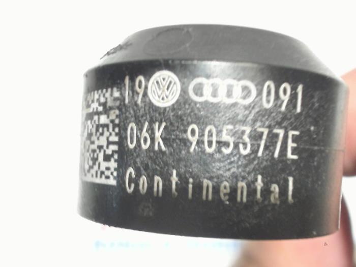 Pingelsensor van een Audi A6 (C8) 2.0 16V 50 TFSI E Mild hybrid Quattro 2021