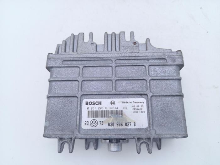 Gebruikte Computer Motormanagement Volkswagen Golf III (1H1) 1.4 Custom,CL Prijs € 30,00 Margeregeling aangeboden door Automaterialen Ronald Morien B.V.