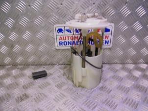 Gebruikte Brandstofpomp Elektrisch Opel Vivaro 1.6 CDTI BiTurbo 140 Prijs € 95,00 Inclusief btw aangeboden door Automaterialen Ronald Morien B.V.