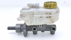 Gebruikte Hoofdremcilinder Seat Ibiza III (6L1) 1.4 16V 75 Prijs € 10,00 Margeregeling aangeboden door Automaterialen Ronald Morien B.V.