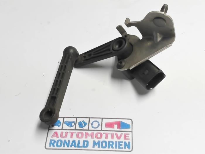 Stabilisatie Regel Sensor van een Tesla Model 3 Long Range AWD 75 kWh 2021