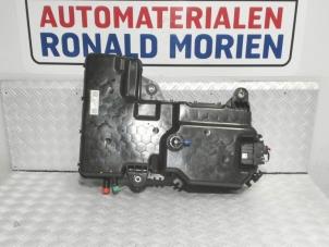 Gebruikte Adblue tank Volkswagen Transporter T6 2.0 TDI Prijs € 332,75 Inclusief btw aangeboden door Automaterialen Ronald Morien B.V.