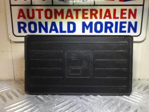 Gebruikte Antenne Audi RS 3 Sportback (8VA/8VF) 2.5 TFSI 20V Quattro Prijs € 95,00 Margeregeling aangeboden door Automaterialen Ronald Morien B.V.