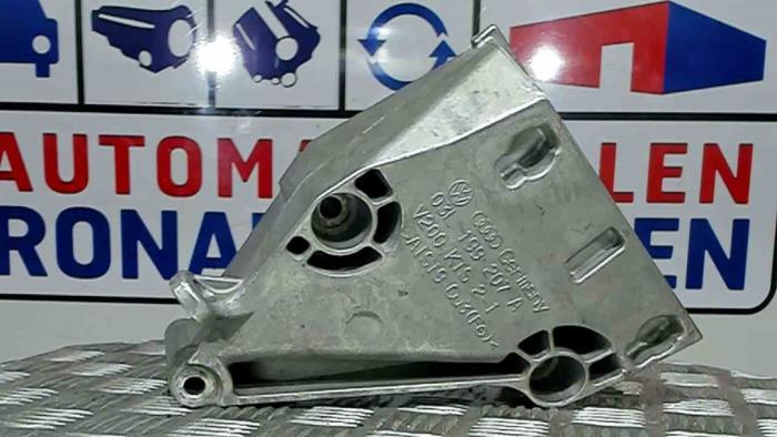 Gebruikte Motorrubber Volkswagen Polo V (6R) 1.6 TDI 16V 75 Prijs € 25,00 Margeregeling aangeboden door Automaterialen Ronald Morien B.V.