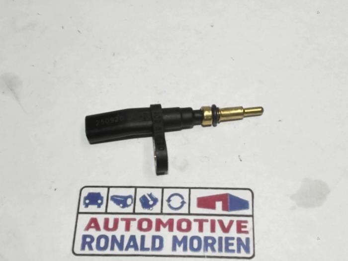 Gebruikte Temperatuursensor Motor Volkswagen Transporter T6 2.0 TDI 150 4Motion Prijs € 9,99 Inclusief btw aangeboden door Automaterialen Ronald Morien B.V.
