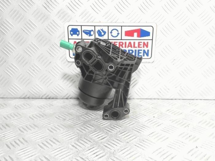 Gebruikte Oliefilter Volkswagen Golf VII Variant (AUVV) 2.0 GTD 16V 4Motion Prijs € 79,00 Inclusief btw aangeboden door Automaterialen Ronald Morien B.V.
