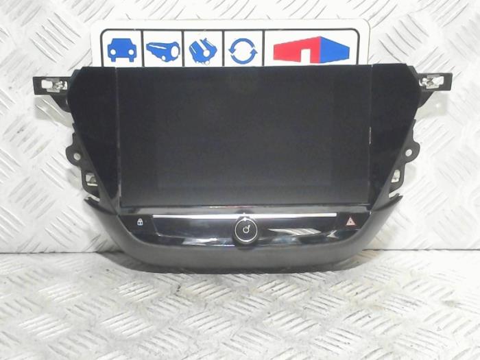 Gebruikte Display Interieur Opel Corsa F (UB/UH/UP) 1.2 12V 75 Prijs € 295,00 Inclusief btw aangeboden door Automaterialen Ronald Morien B.V.