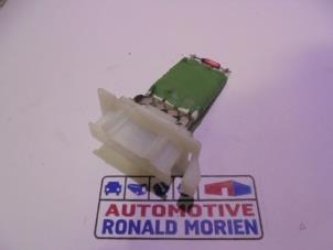 Gebruikte Kachel Weerstand Peugeot 107 1.0 12V Prijs € 15,00 Margeregeling aangeboden door Automaterialen Ronald Morien B.V.