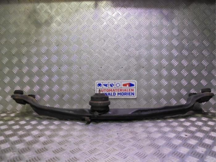 Gebruikte Motorrubber Volkswagen Corrado 1.8 G60 Prijs € 75,00 Margeregeling aangeboden door Automaterialen Ronald Morien B.V.