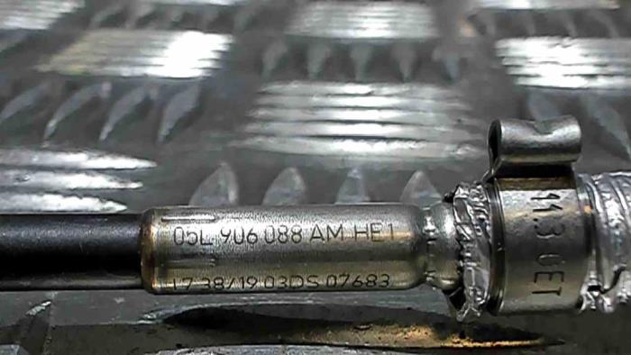 Nieuwe Temperatuursensor Motor Volkswagen Golf VIII (CD1) 2.0 TDI BlueMotion 16V Prijs € 50,00 Inclusief btw aangeboden door Automaterialen Ronald Morien B.V.
