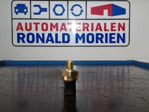 Nieuwe Oliedruk sensor Volkswagen Golf VII (AUA) 1.0 TSI 12V BlueMotion Prijs € 19,00 Inclusief btw aangeboden door Automaterialen Ronald Morien B.V.