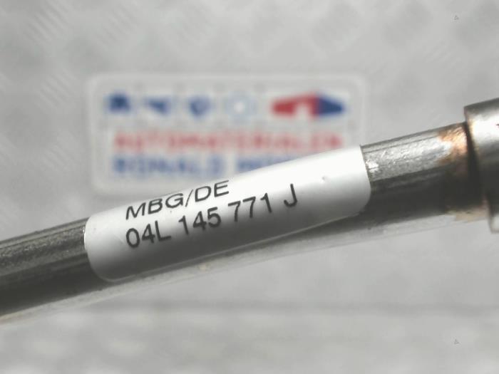 Oliedruk Leiding van een Volkswagen Golf VII (AUA) 1.6 TDI 16V 2018