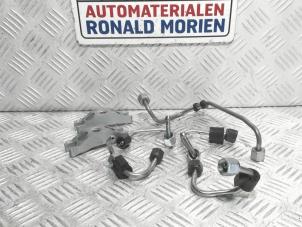 Gebruikte Dieselleiding Set Volkswagen Golf VII (AUA) 1.6 TDI 16V Prijs € 75,00 Inclusief btw aangeboden door Automaterialen Ronald Morien B.V.