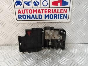 Gebruikte Diversen Audi Q5 (8RB) 3.0 TDI V6 24V Quattro Prijs € 10,00 Margeregeling aangeboden door Automaterialen Ronald Morien B.V.