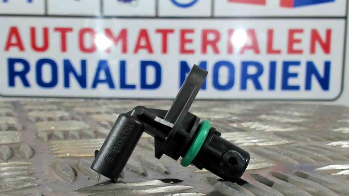 Nieuwe Nokkenas Sensor Volkswagen Golf VIII (CD1) 2.0 TSI 16V Prijs € 19,00 Inclusief btw aangeboden door Automaterialen Ronald Morien B.V.