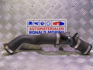 Gebruikte Luchtinlaat slang Ford Fiesta 7 1.0 EcoBoost 12V 100 Prijs € 20,00 Inclusief btw aangeboden door Automaterialen Ronald Morien B.V.