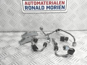 Gebruikte Dieselleiding Set Volkswagen Golf VII (AUA) 1.6 TDI 16V Prijs € 75,00 Inclusief btw aangeboden door Automaterialen Ronald Morien B.V.