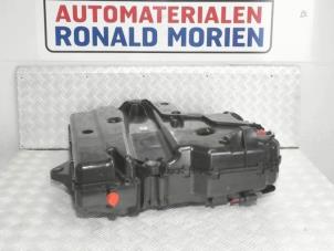 Gebruikte Adblue tank Volkswagen Transporter T6 2.0 TDI 204 Prijs € 332,75 Inclusief btw aangeboden door Automaterialen Ronald Morien B.V.