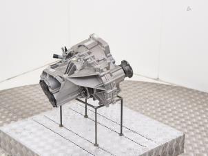 Nieuwe Versnellingsbak Volkswagen T-Roc I 1.5 TSI Evo BMT 16V Prijs € 1.996,50 Inclusief btw aangeboden door Automaterialen Ronald Morien B.V.