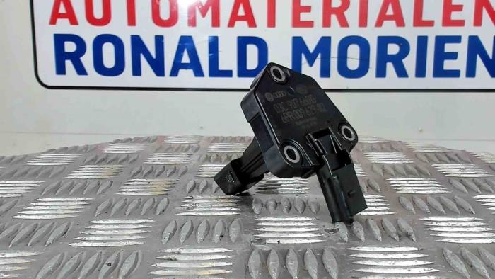 Gebruikte Olie niveau sensor Volkswagen Golf VII (AUA) 1.6 TDI BlueMotion 16V Prijs € 15,00 Margeregeling aangeboden door Automaterialen Ronald Morien B.V.