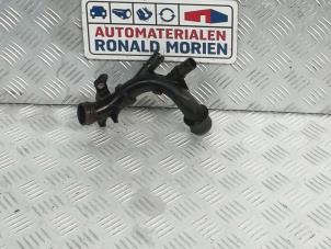 Nieuwe Waterpijp Renault Trafic (1FL/2FL/3FL/4FL) 2.0 dCi 16V 145 Prijs € 19,00 Inclusief btw aangeboden door Automaterialen Ronald Morien B.V.