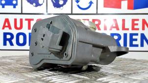 Gebruikte Gasklephuis Citroen C4 Cactus (0B/0P) 1.2 PureTech 130 12V Prijs € 25,00 Margeregeling aangeboden door Automaterialen Ronald Morien B.V.