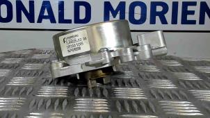 Gebruikte Vacuumpomp (Diesel) Ford S-Max (WPC) 2.0 TDCi 150 16V 4x4 Prijs € 50,00 Margeregeling aangeboden door Automaterialen Ronald Morien B.V.