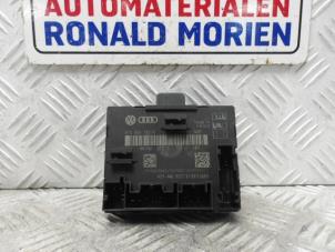 Gebruikte Deur module Audi A4 (B8) 1.8 TFSI 16V Prijs € 39,00 Margeregeling aangeboden door Automaterialen Ronald Morien B.V.
