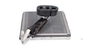 Gebruikte Aircoverdamper Volkswagen Golf VIII (CD1) 1.5 eTSI 16V Prijs € 195,00 Inclusief btw aangeboden door Automaterialen Ronald Morien B.V.