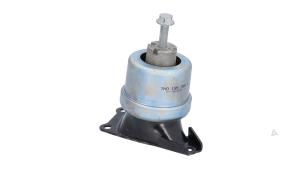 Gebruikte Motorrubber Volkswagen Transporter/Caravelle T6 2.0 TDI 150 California 4Motion Prijs € 20,00 Inclusief btw aangeboden door Automaterialen Ronald Morien B.V.