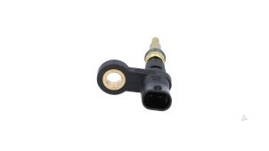 Gebruikte Temperatuursensor Motor Volkswagen Transporter/Caravelle T6 2.0 TDI 150 California 4Motion Prijs € 9,99 Inclusief btw aangeboden door Automaterialen Ronald Morien B.V.