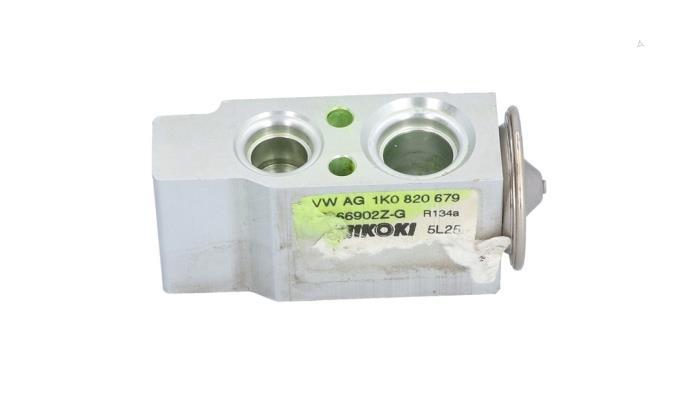 Gebruikte Airco expansieklep Volkswagen Scirocco (137/13AD) 2.0 TSI 16V Prijs € 19,00 Margeregeling aangeboden door Automaterialen Ronald Morien B.V.