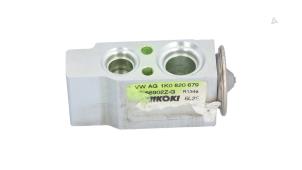 Gebruikte Airco expansieklep Volkswagen Scirocco (137/13AD) 2.0 TSI 16V Prijs € 19,00 Margeregeling aangeboden door Automaterialen Ronald Morien B.V.