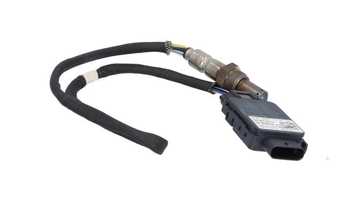 Gebruikte Nox sensor Volkswagen Transporter/Caravelle T6 2.0 TDI 150 California 4Motion Prijs € 195,00 Inclusief btw aangeboden door Automaterialen Ronald Morien B.V.