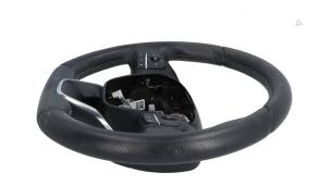 Gebruikte Stuurwiel Ford Fiesta 7 1.0 EcoBoost 12V 100 Prijs € 195,00 Inclusief btw aangeboden door Automaterialen Ronald Morien B.V.