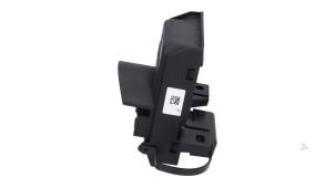 Gebruikte Module (diversen) Ford Fiesta 7 1.0 EcoBoost 12V 100 Prijs € 9,99 Inclusief btw aangeboden door Automaterialen Ronald Morien B.V.