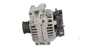 Gebruikte Dynamo Volkswagen Scirocco (137/13AD) 2.0 TSI 16V Prijs € 35,00 Margeregeling aangeboden door Automaterialen Ronald Morien B.V.