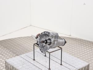 Gebruikte Tussenbak 4x4 Volkswagen Transporter/Caravelle T6 2.0 TDI 204 4Motion Prijs € 1.633,50 Inclusief btw aangeboden door Automaterialen Ronald Morien B.V.