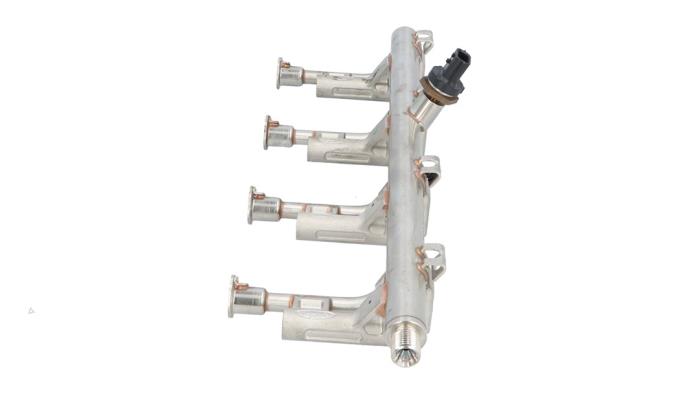 Gebruikte Verstuiver brug Ford Kuga II (DM2) 1.5 EcoBoost 16V 4x4 Prijs € 49,59 Margeregeling aangeboden door Automaterialen Ronald Morien B.V.