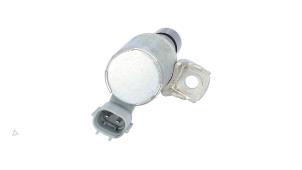 Gebruikte Nokkenas Sensor Ford Kuga II (DM2) 1.5 EcoBoost 16V 4x4 Prijs € 20,66 Margeregeling aangeboden door Automaterialen Ronald Morien B.V.