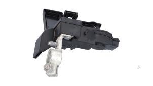 Gebruikte Zekeringkast Volkswagen Golf VIII (CD1) 1.5 TSI BlueMotion 16V Prijs € 8,99 Inclusief btw aangeboden door Automaterialen Ronald Morien B.V.